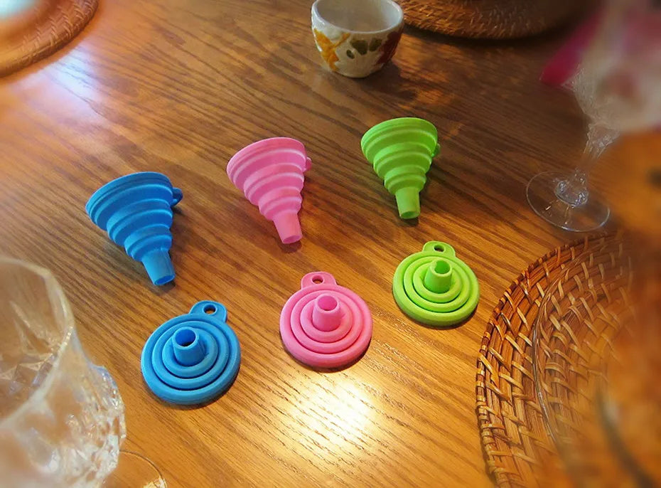Funil de silicone dobrável