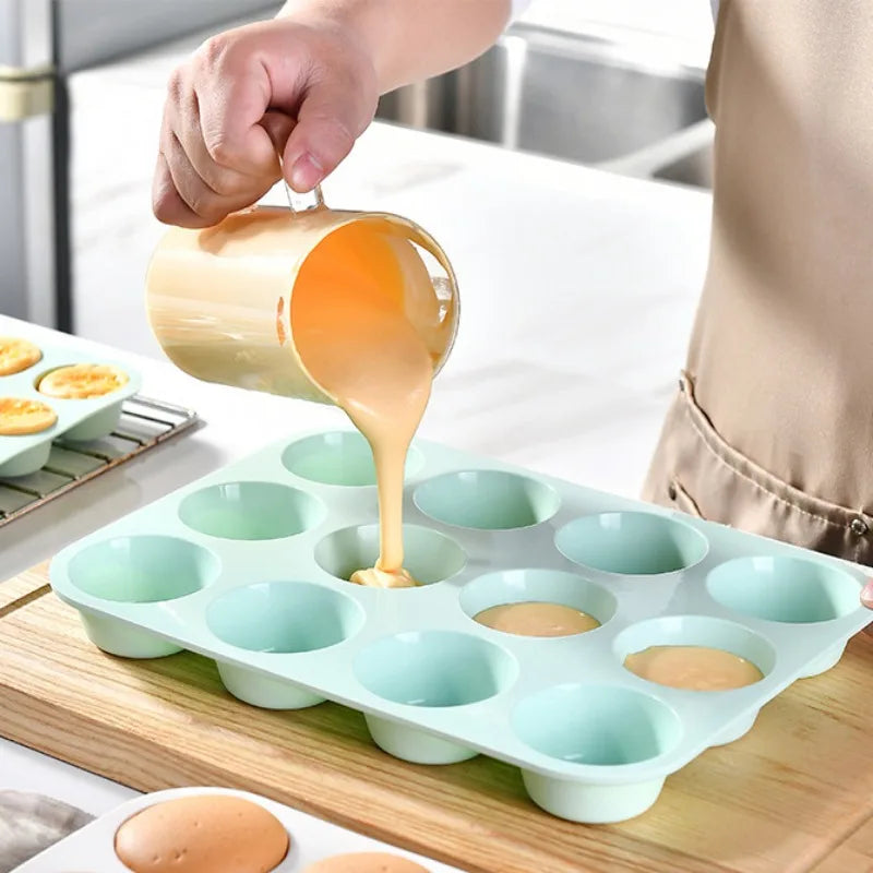 Forma de silicone para assar 12 e/ou 24 furos